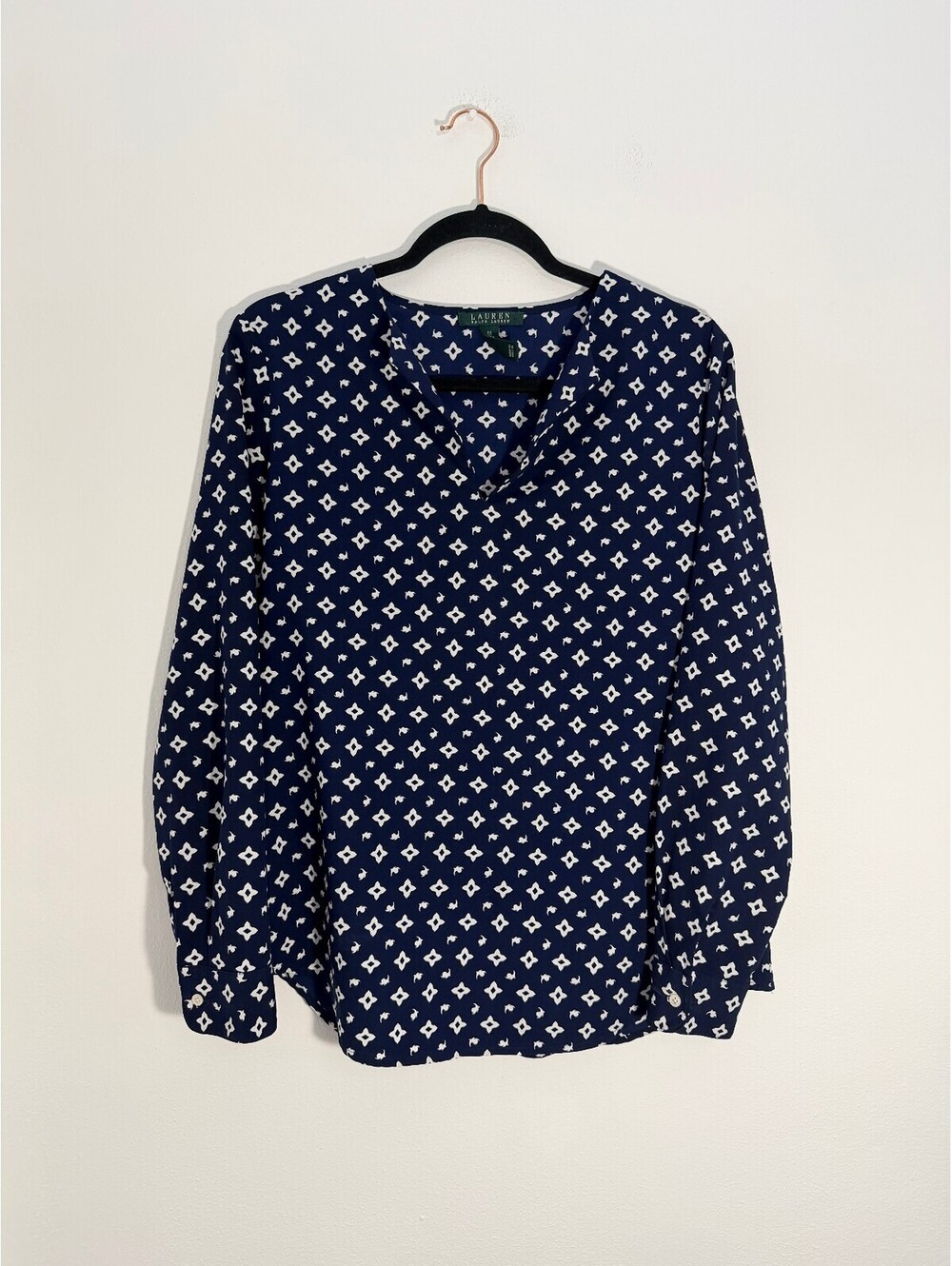 Lauren Ralph Lauren Blue White Geometric Print Long Sleeve Blouse Size M - Picture 2 of 6